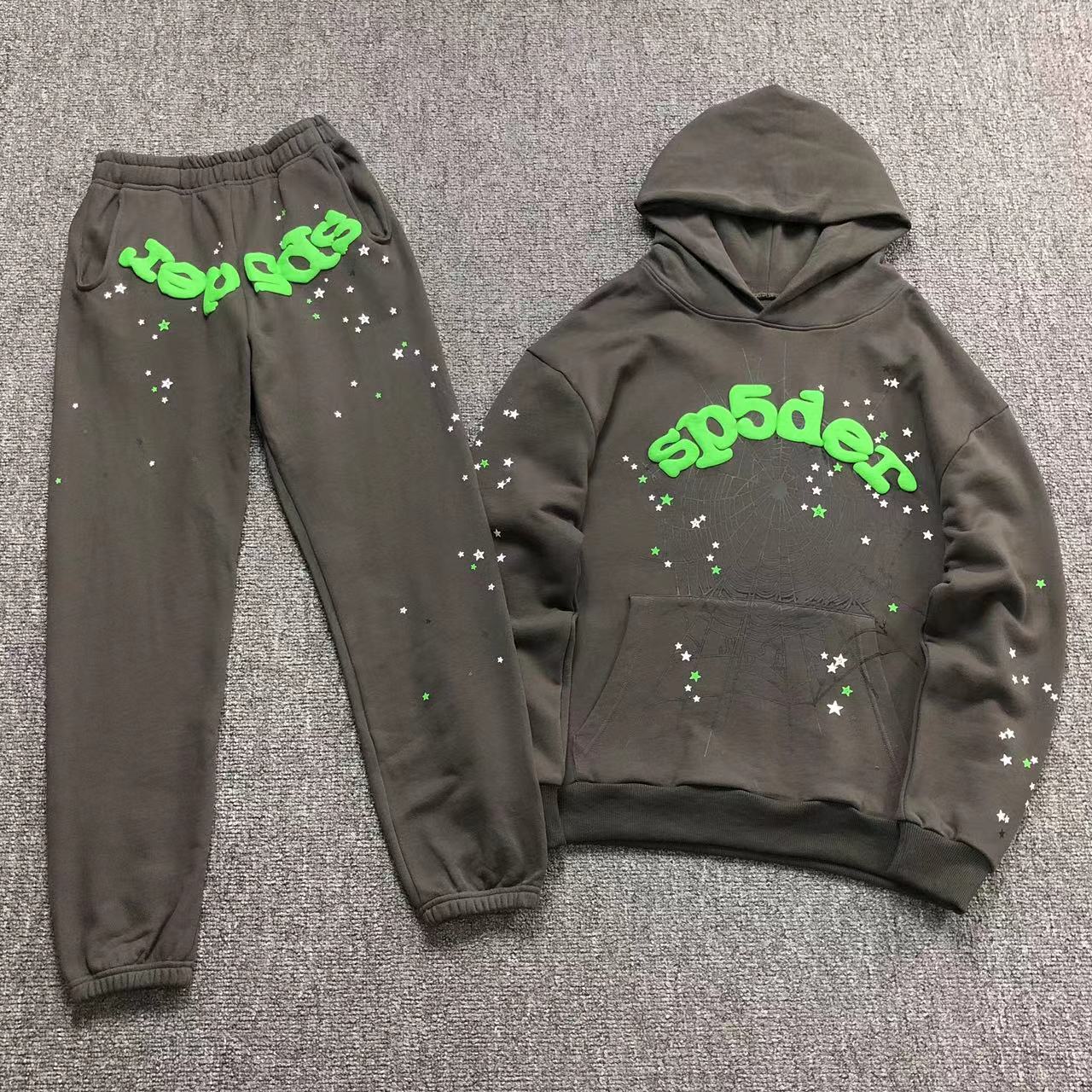 Sp5der Suit