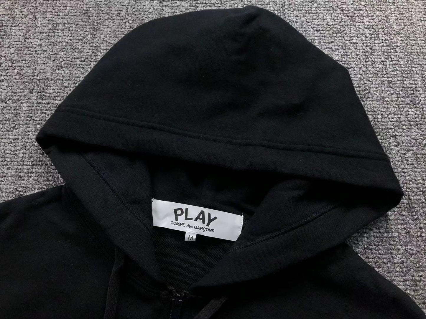 Comme des Gar鑾給ns Hoodie