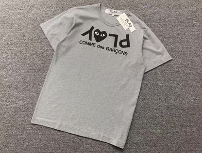 Comme des Gar鑾給ns Tshirt