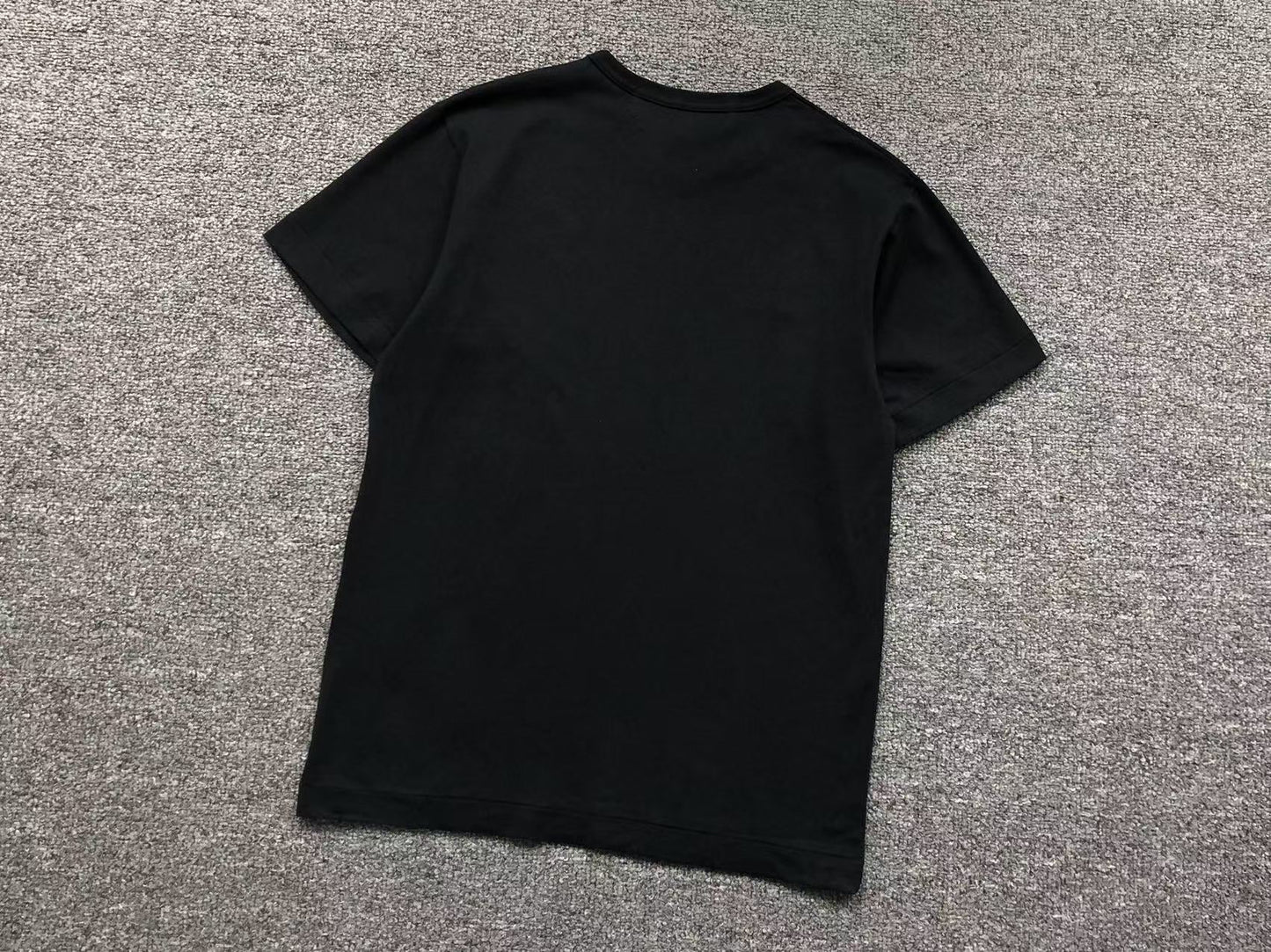 Comme des Gar鑾給ns Tshirt