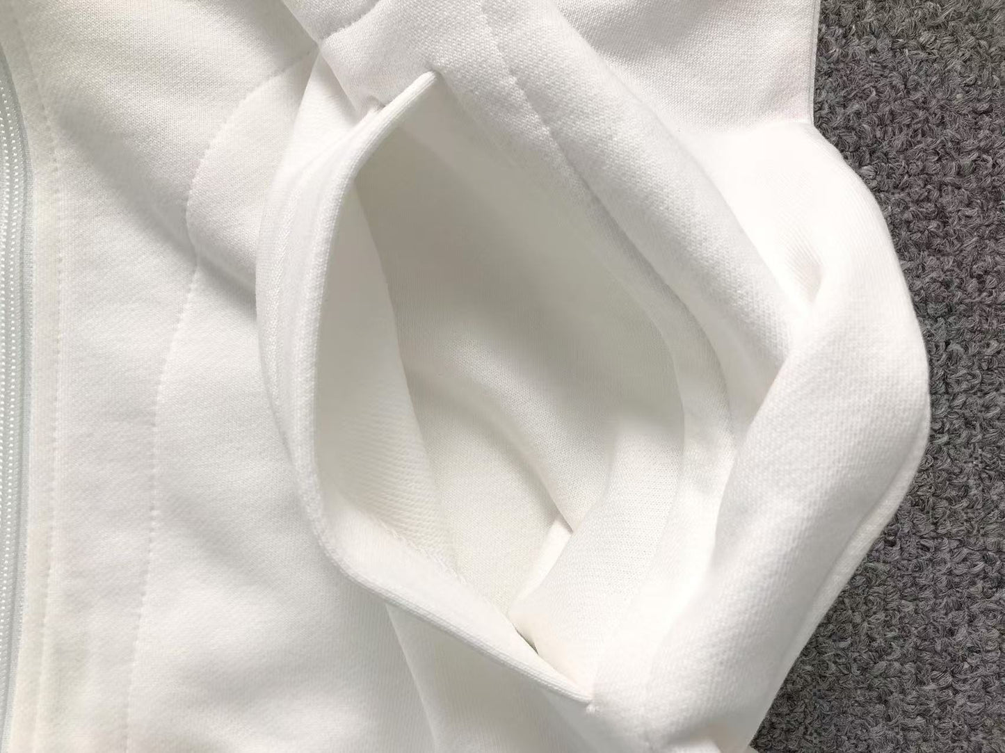 Comme des Gar鑾給ns Zip Hoodie