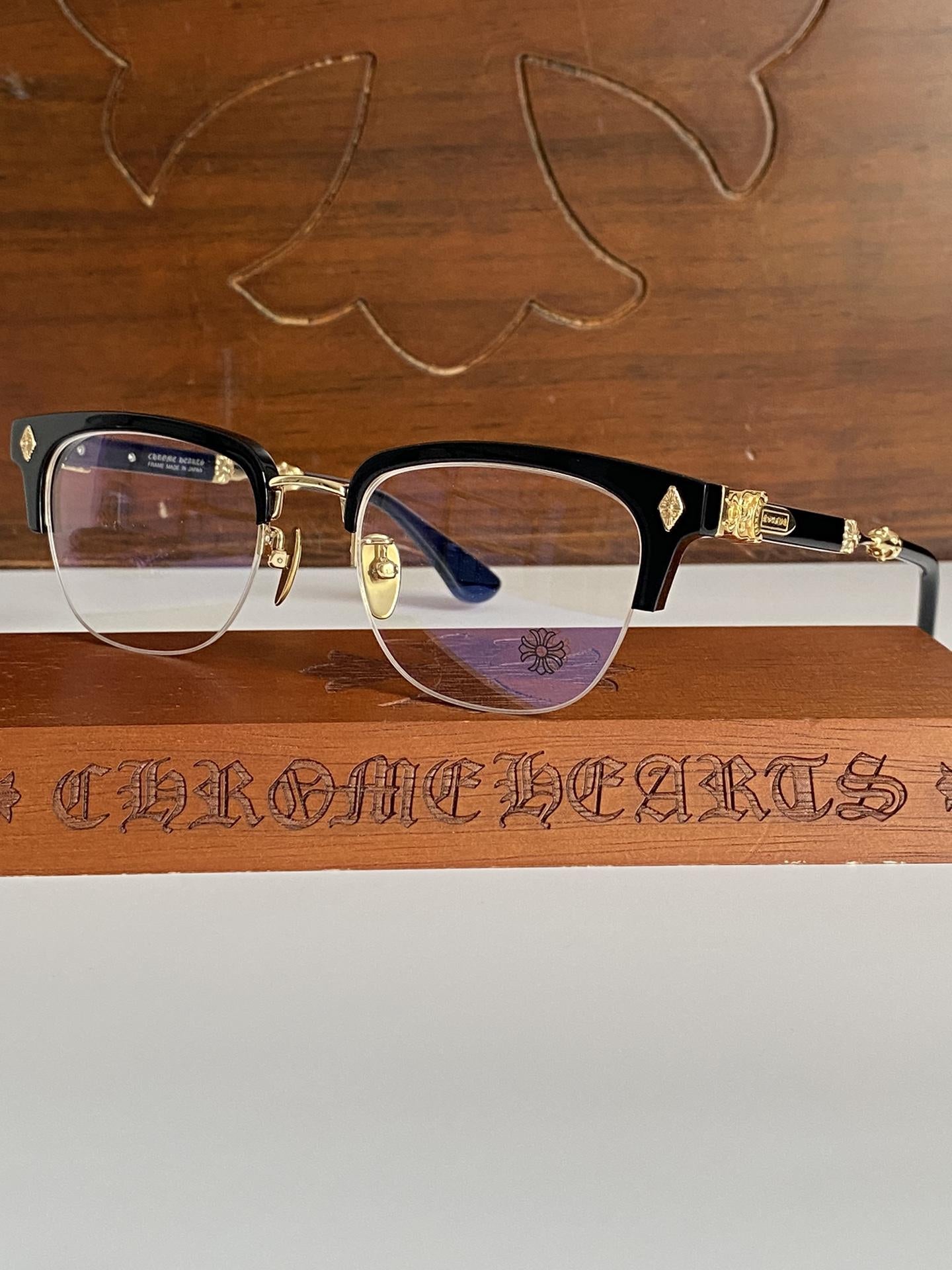 Crome Hearts Glasses