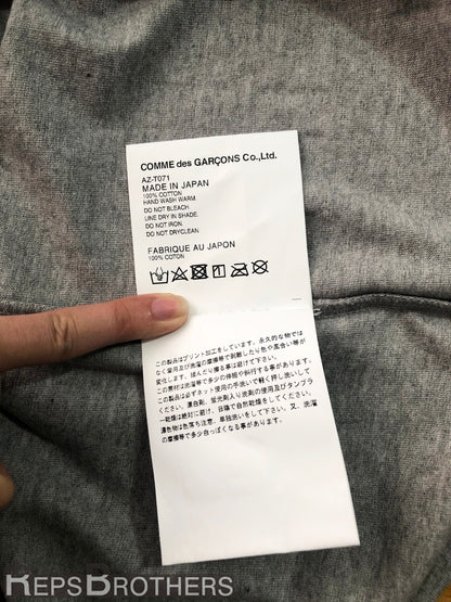 Comme des Gar鑾給ns Tshirt