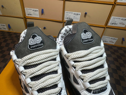 LV Skate