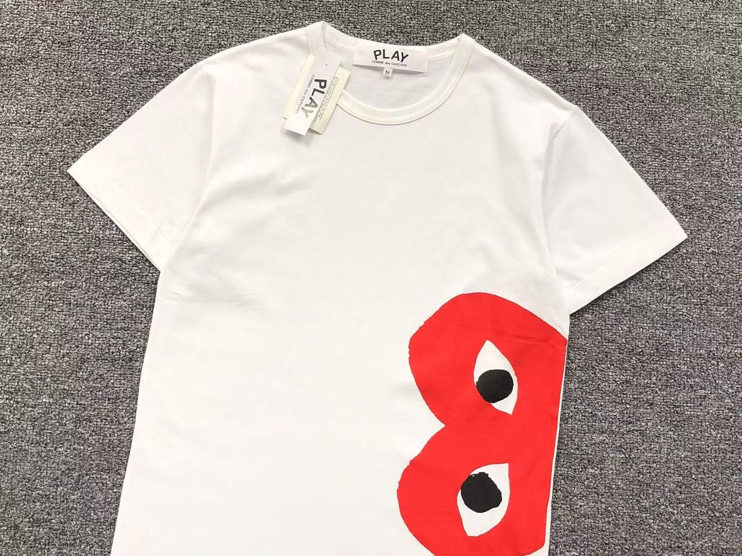 Comme des Gar鑾給ns Tshirt